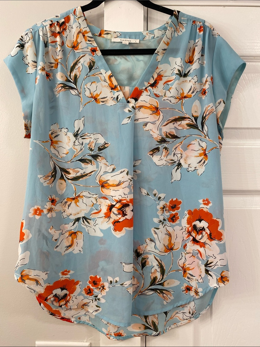 Floral Blouse Size L Light Blue Orange Ivory V-Neck Short Sleeve